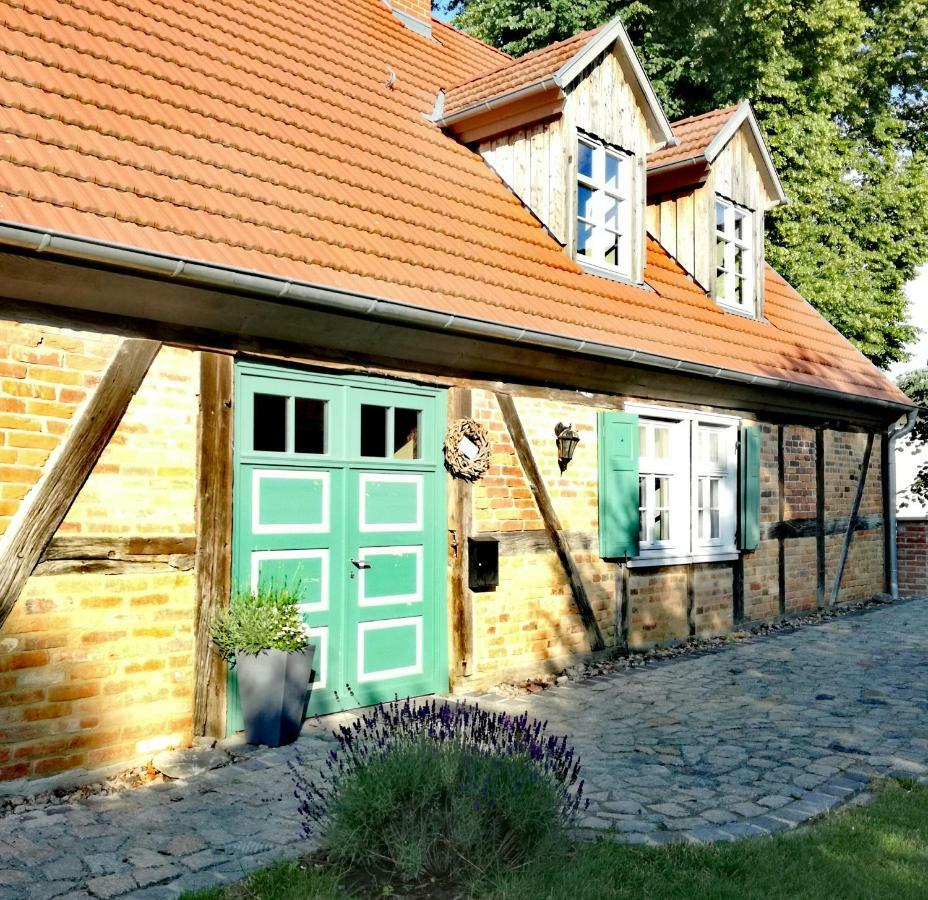 Besinndich Nebelin Exteriör bild